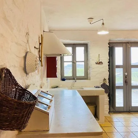 Authentic Kea Island House * Otziás